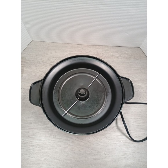 West Bend Stir Crazy Red Dome Electric Hot Oil Popcorn Maker E19762 - Picture 3 of 8